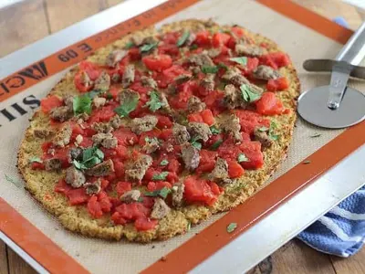 Cauliflower Pizza Crust with eggs