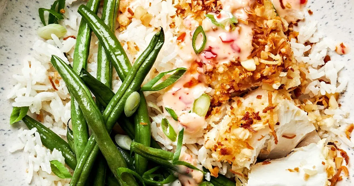 Macadamia Crusted Fish Bowl
