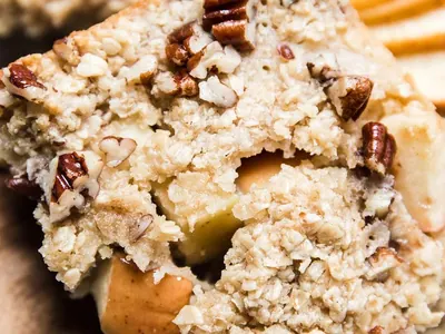 Apple Maple Baked Oatmeal