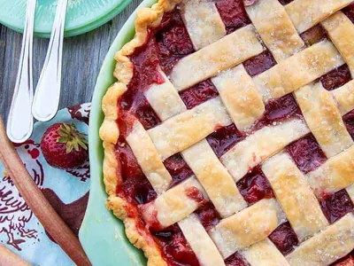 Strawberry Rhubarb Pie with berries