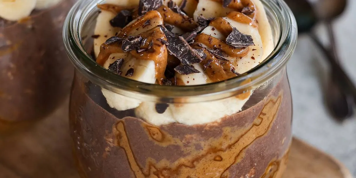 Chocolate Peanut Butter Overnight Oats