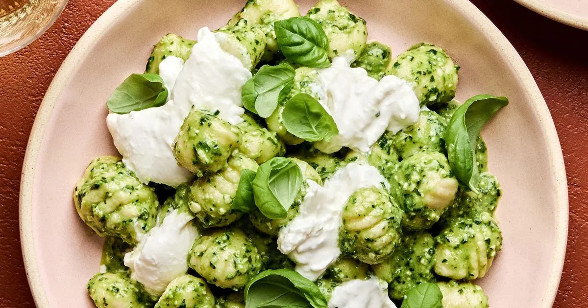 Spinach Pesto Gnocchi with Burrata
