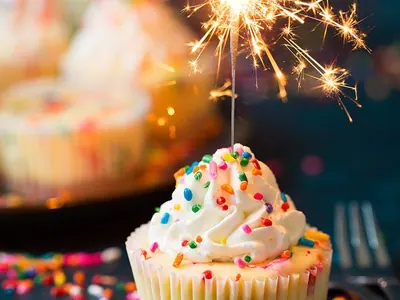 Funfetti Mini Cheesecakes