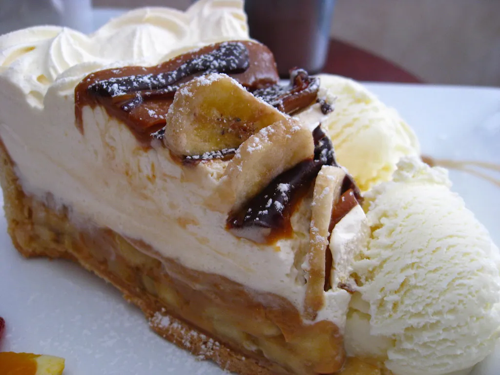 Banoffee Pie with butter