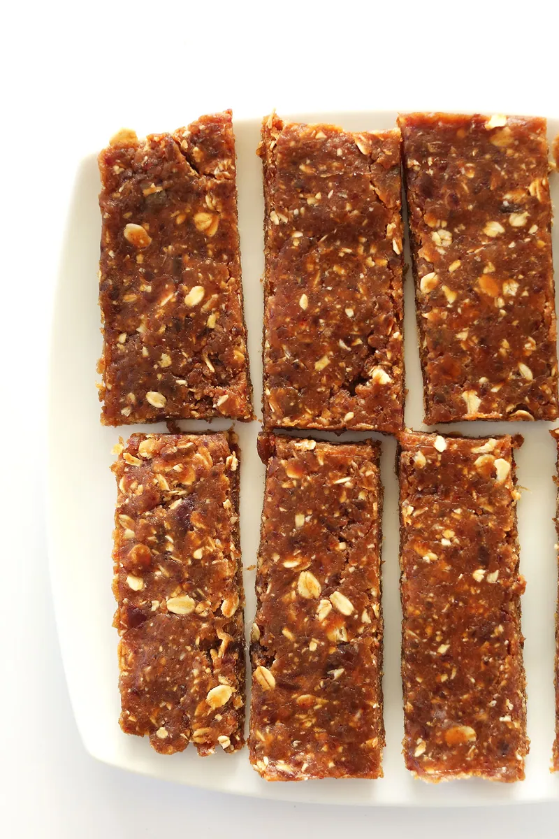 Peanut Butter Granola Bars with dried fruit and raisins