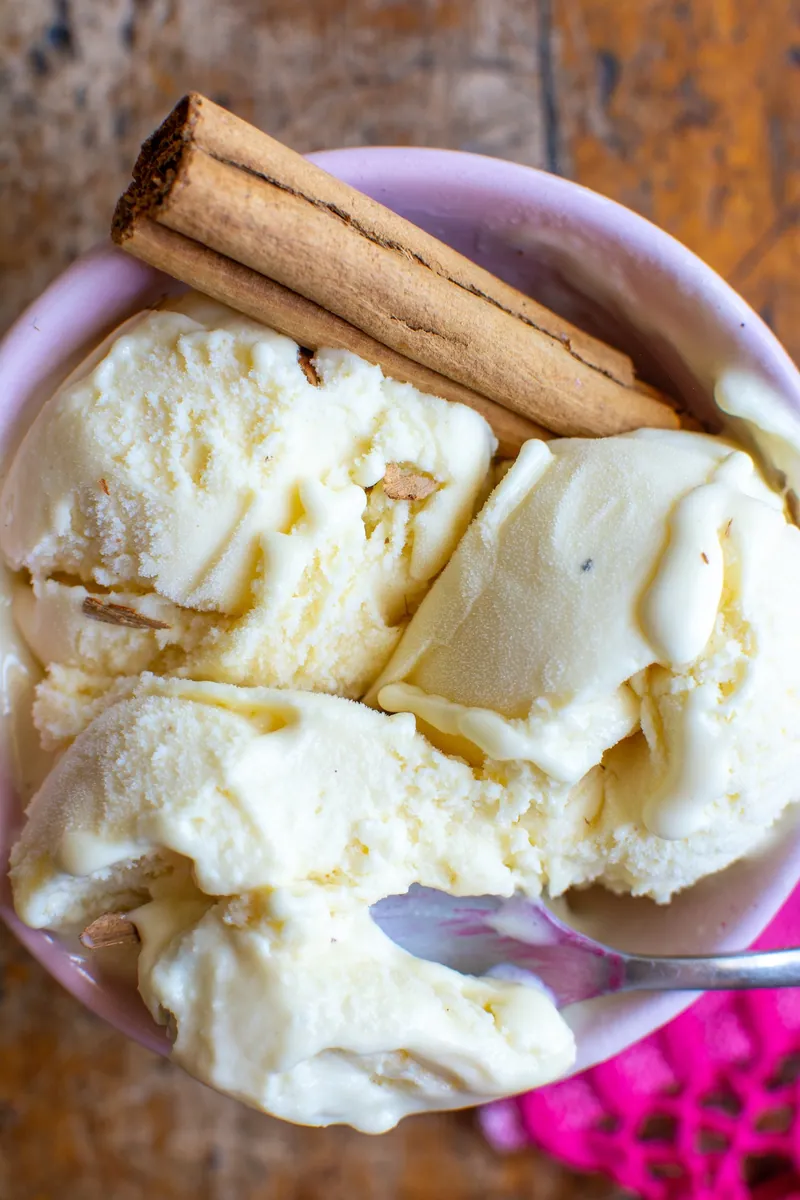 Cinnamon Ice Cream