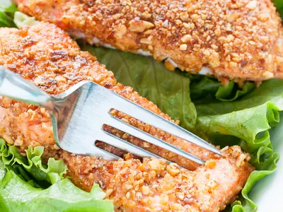 Sriracha Almond Crusted Salmon