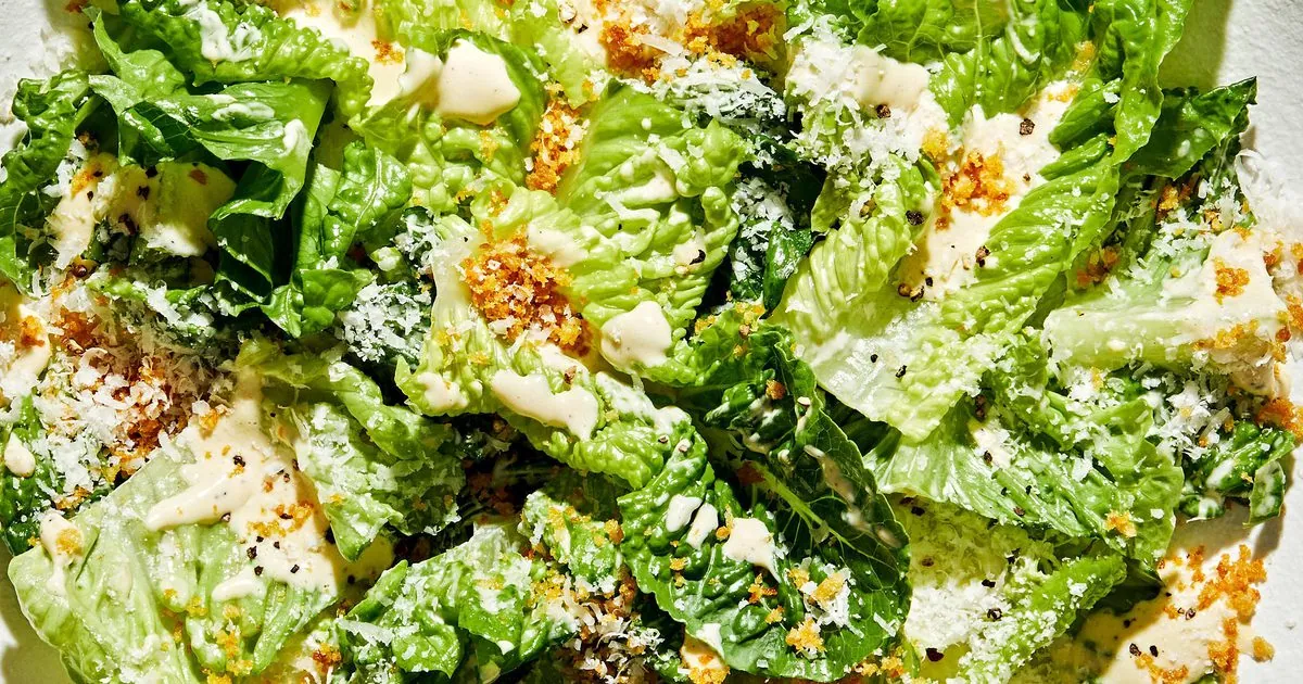Caesar Salad with white fish (tilapia