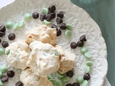 Dark Chocolate Mint Clouds