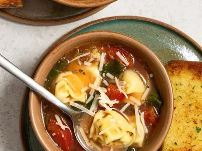 Spinach Tortellini Soup