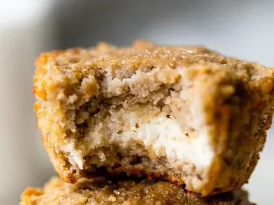 Cream Cheese Banana Muffins