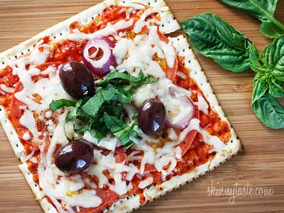 Matzo Pizza