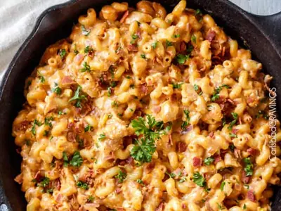 Buffalo Chicken Mac and Cheese