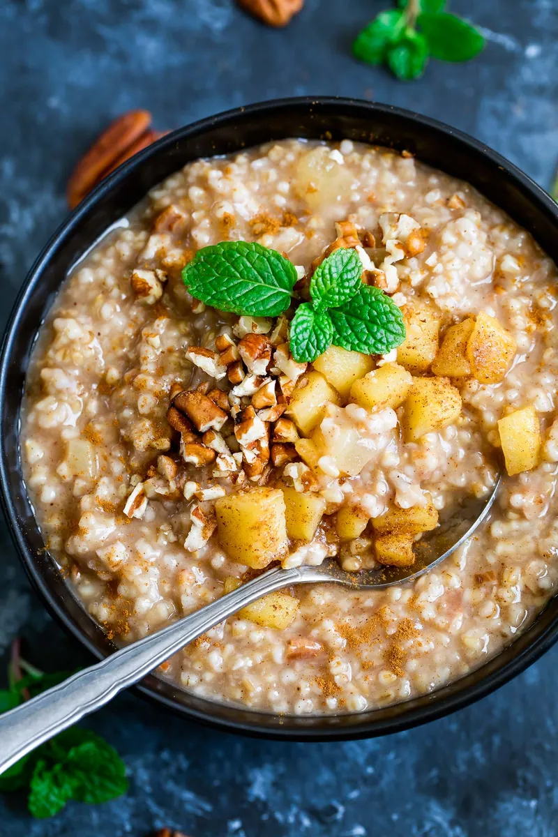 Instant Pot Apple Cinnamon Oatmeal