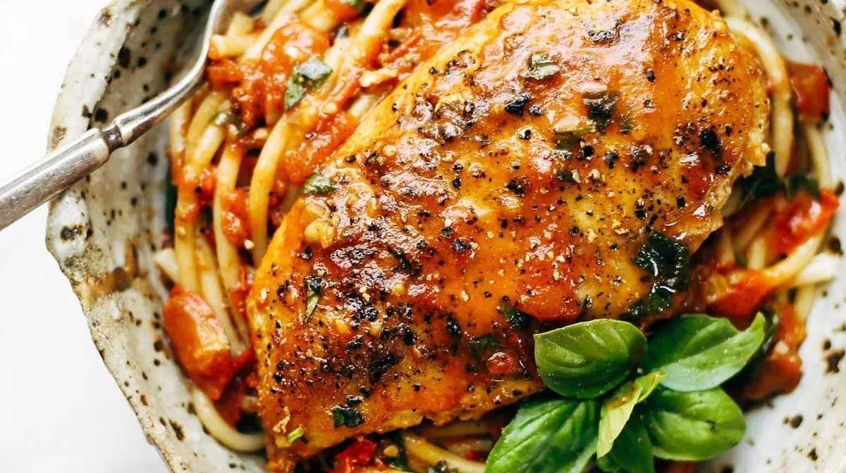 Garlic Basil Chicken Pasta