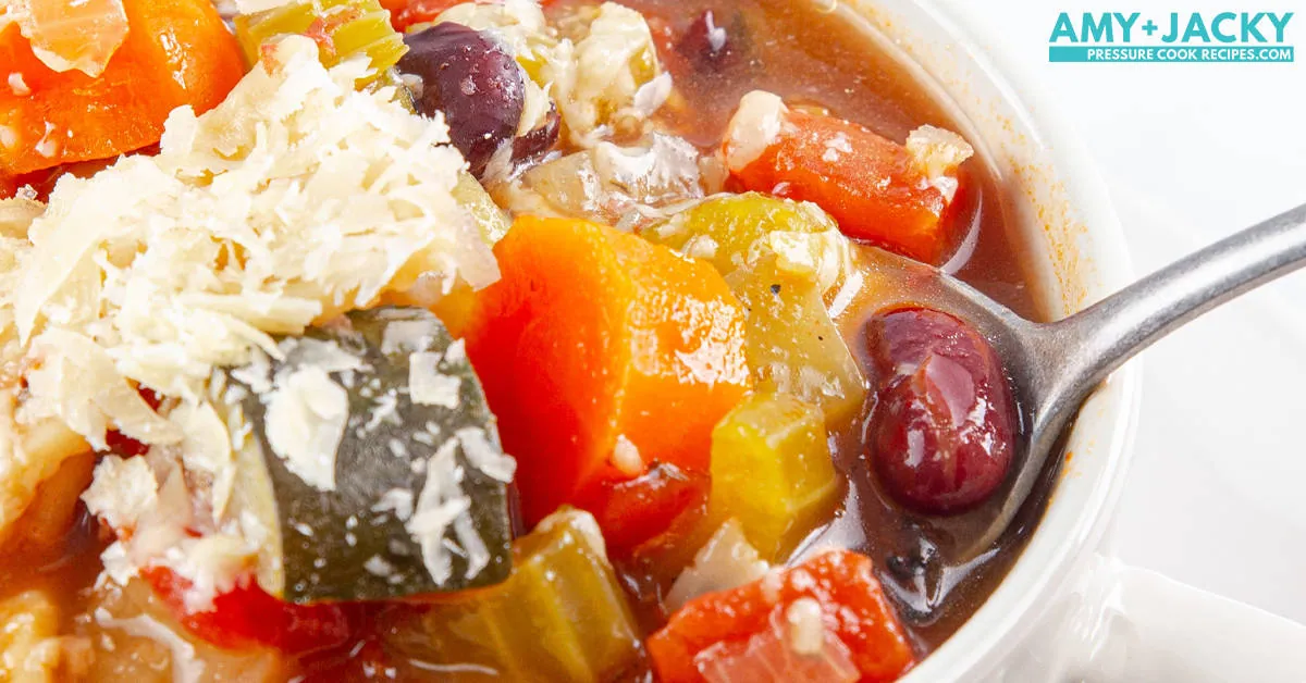 Instant Pot Minestrone Soup