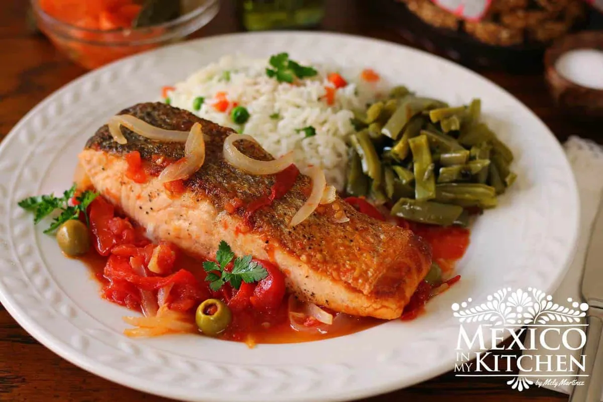 Salmon in Tomato Sauce