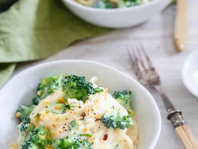 Lightened Spaghetti Alfredo