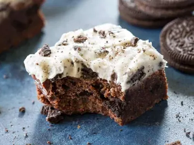 Cookies and Cream Brownies