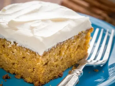 Pumpkin Cake with cream cheese