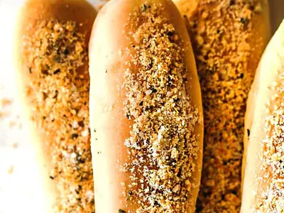 Garlic Parmesan Breadsticks