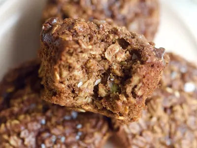 Chocolate Peanut Butter Oatmeal Cups