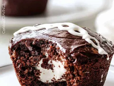 Chocolate Cream Cupcakes