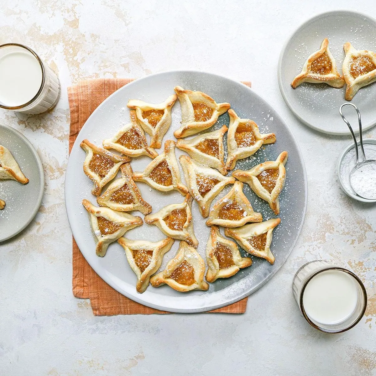 Apricot Hamantaschen