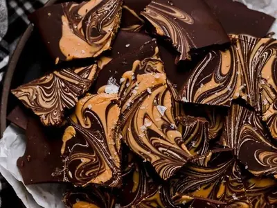 Chocolate Peanut Butter Bark