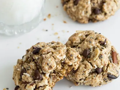 Chewy Trail Mix Cookies