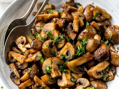 Garlic Butter Mushrooms with fresh herbs (cilantro