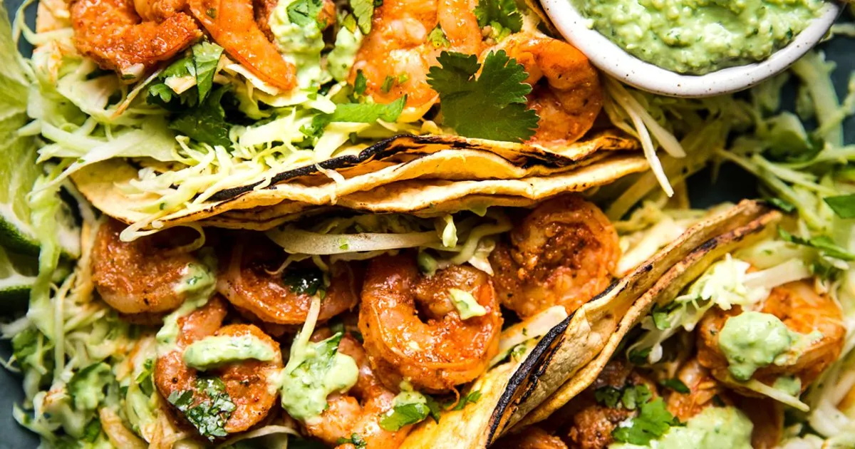 Shrimp Tacos with tortillas