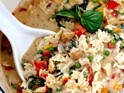 Cajun Chicken Pasta Soup
