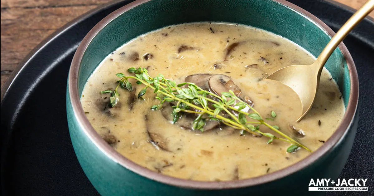 Instant Pot Mushroom Soup