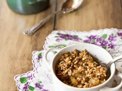 Cardamom Almond Pear Crisp