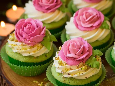 Pistachio Cupcakes