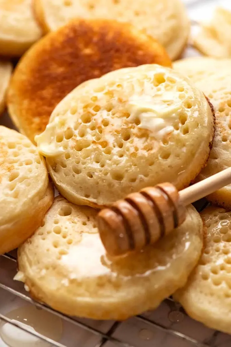 Homemade Crumpets
