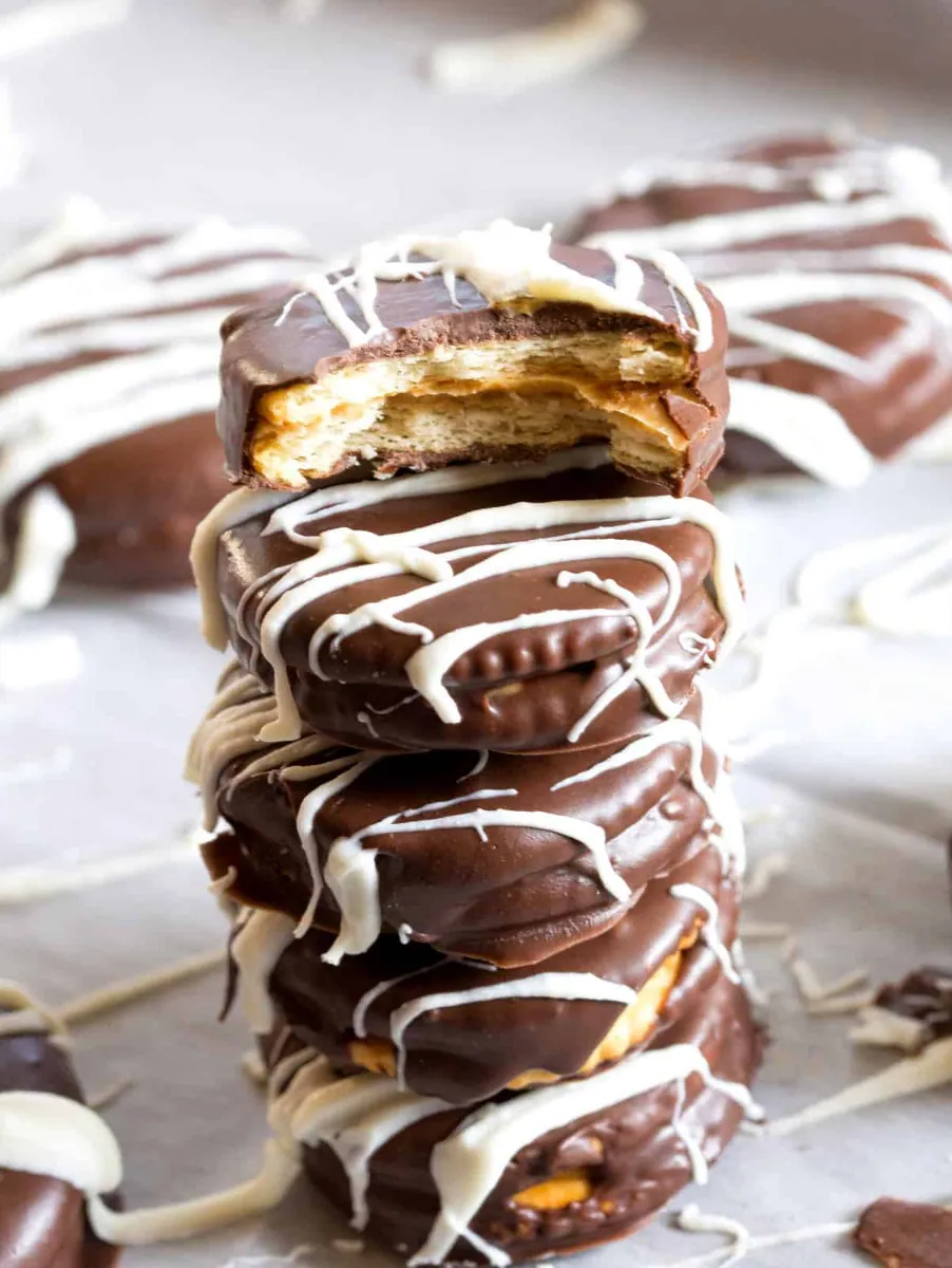 Chocolate Peanut Butter Crackers