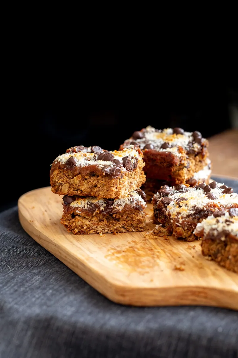 Oatmeal Date Caramel Bars