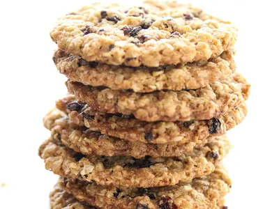 Currant Oat Cookies