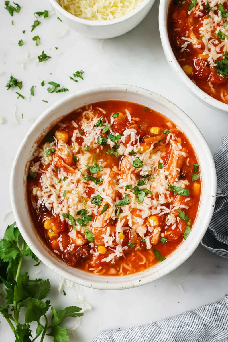 Slow Cooker Chicken Chili with salsa