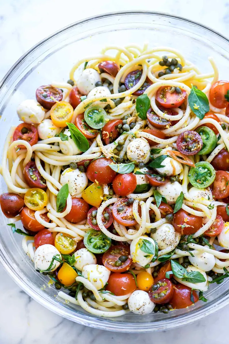 Garlic Tomato Pasta Salad