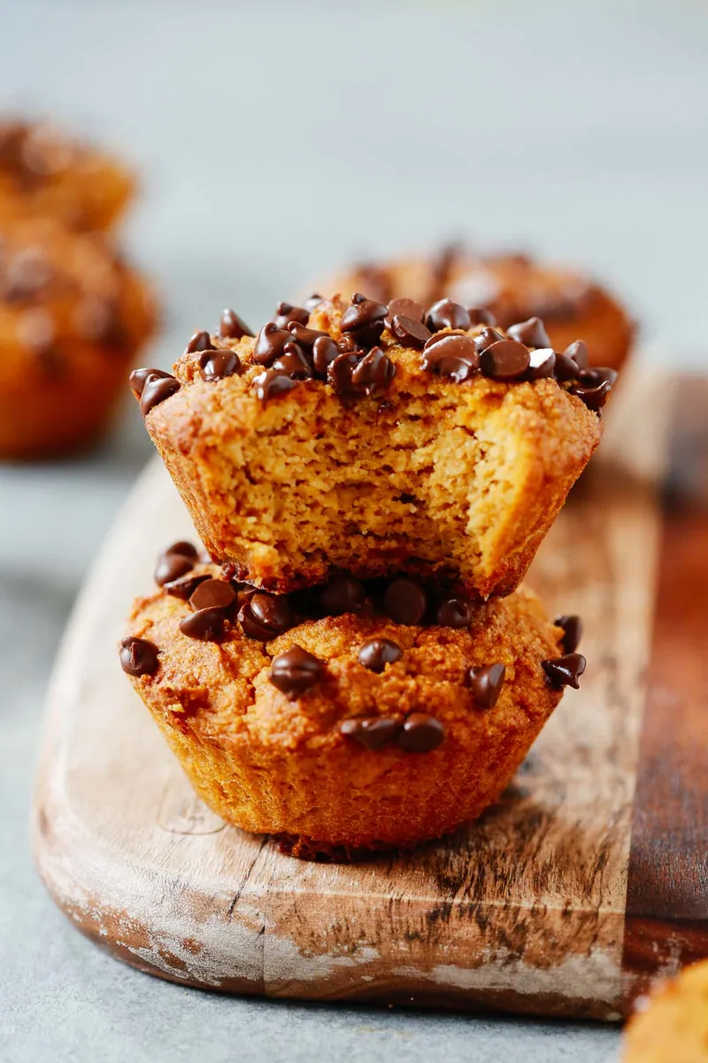 Pumpkin Chocolate Chip Muffins