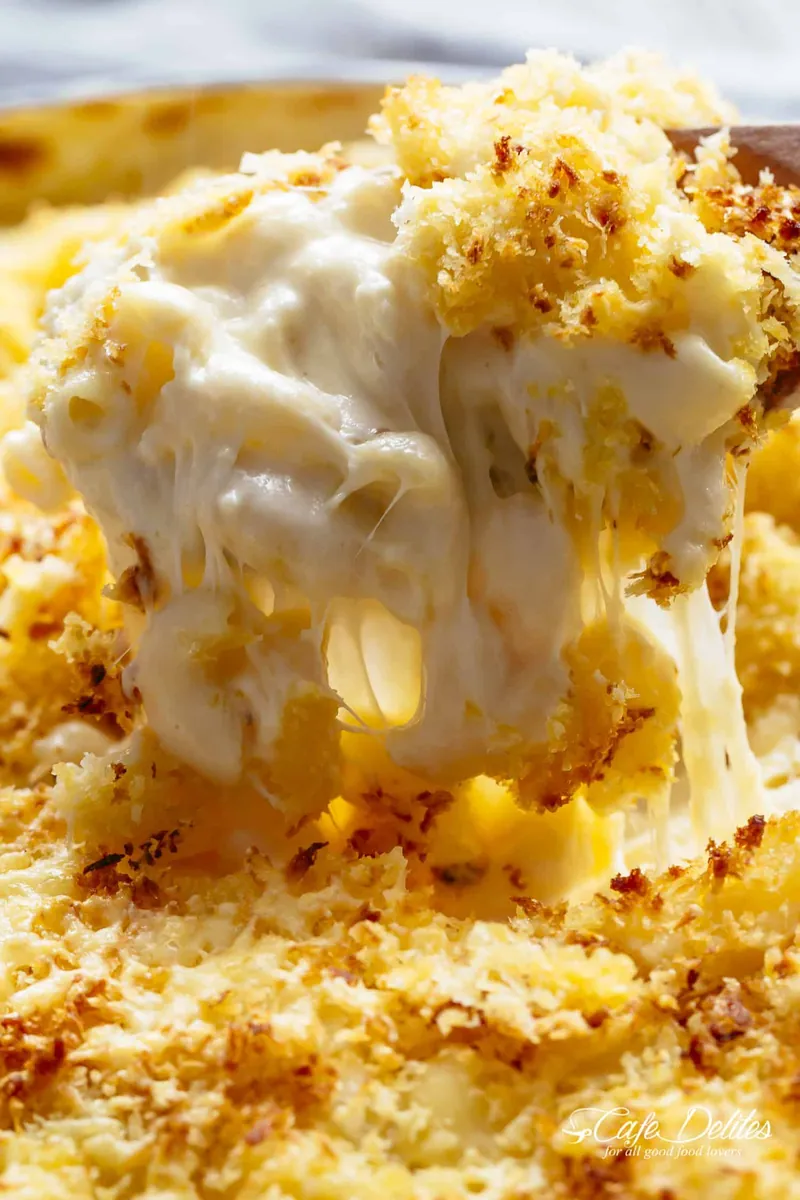 Garlic Parmesan Mac and Cheese