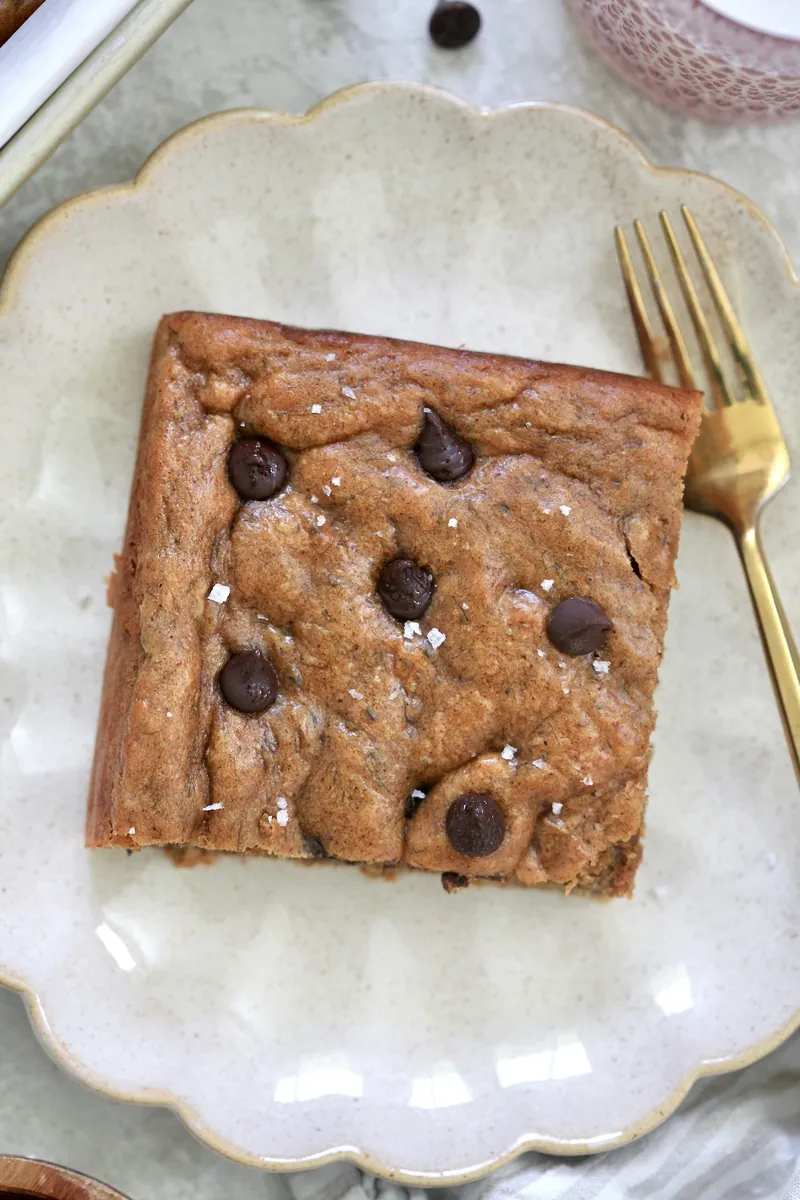 Banana Chocolate Chip Bars
