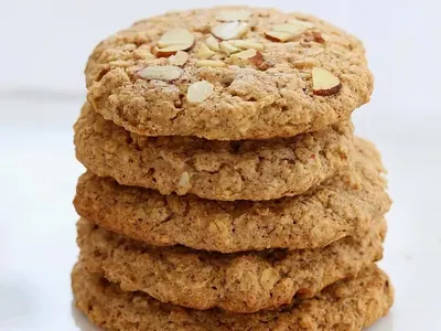Almond Butter Oatmeal Cookies