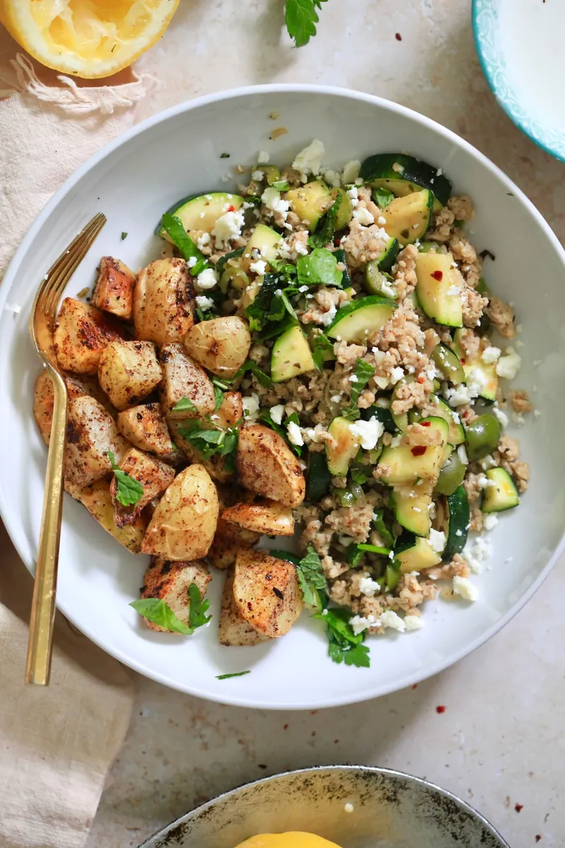 Mediterranean Chicken Zucchini Skillet