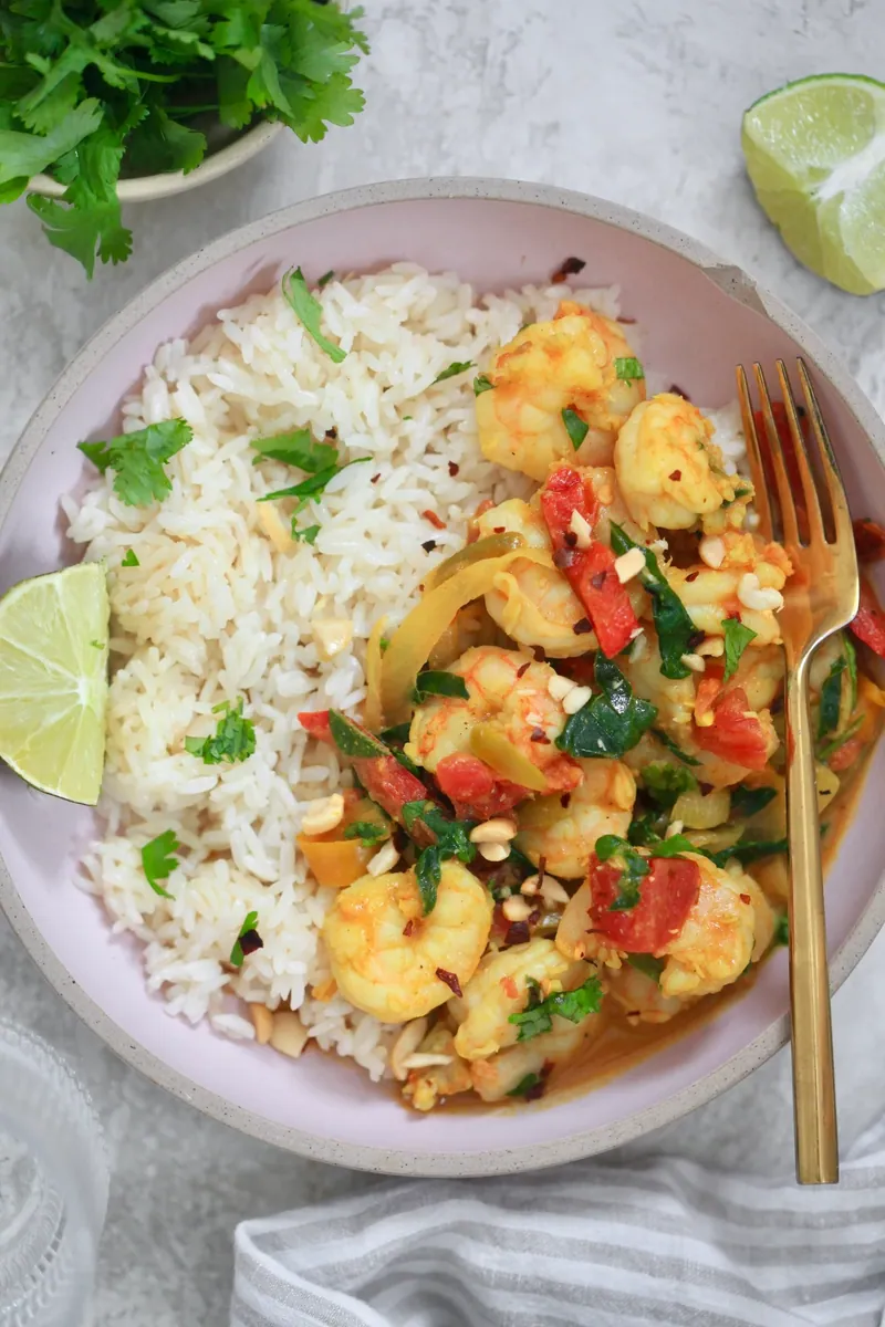 Coconut Shrimp Spinach Curry