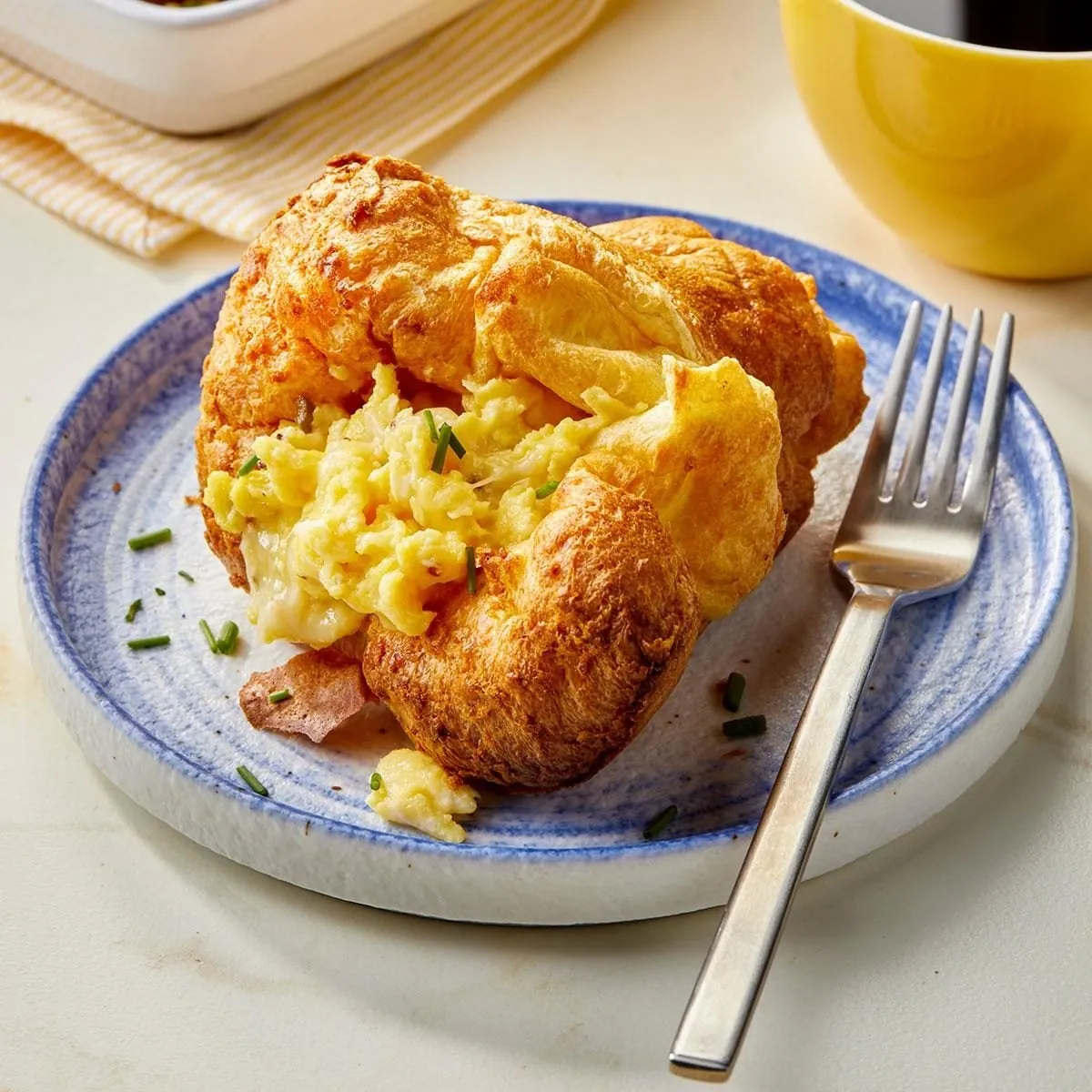Cheesy Egg Stuffed Popovers