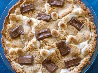 S'mores Pie with butter